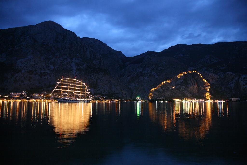 Guest House Forza Lux Kotor Exterior foto